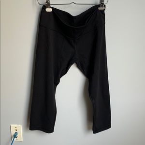 Lululemon Wunder Under Full-On Luxtreme Crop 21”